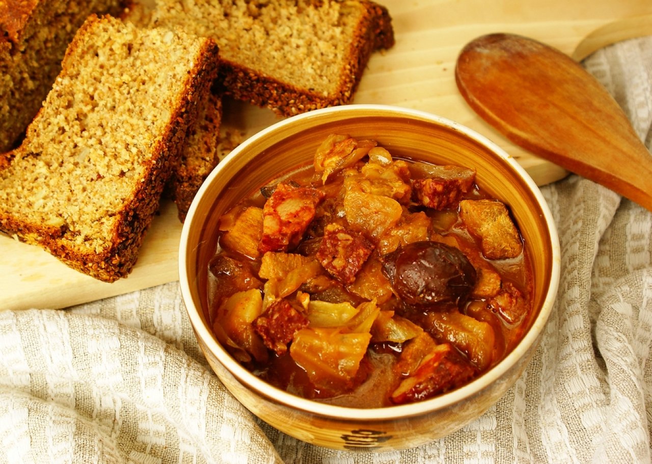 Бигос - легенда польской кулинарии Бигос - легенда польской кулинарии