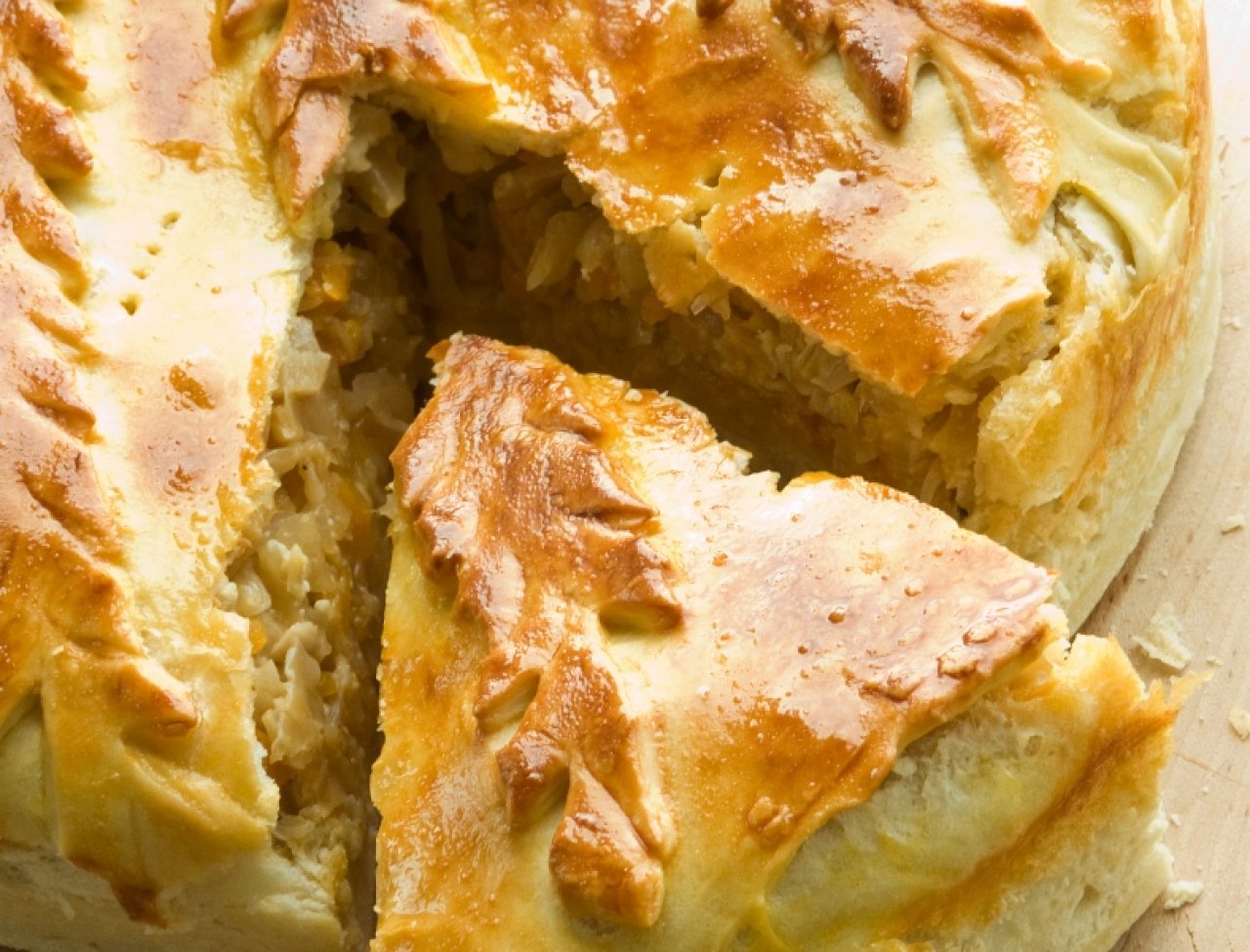 Первыми пирогами были пироги с мясом Первыми пирогами были пироги с мясом