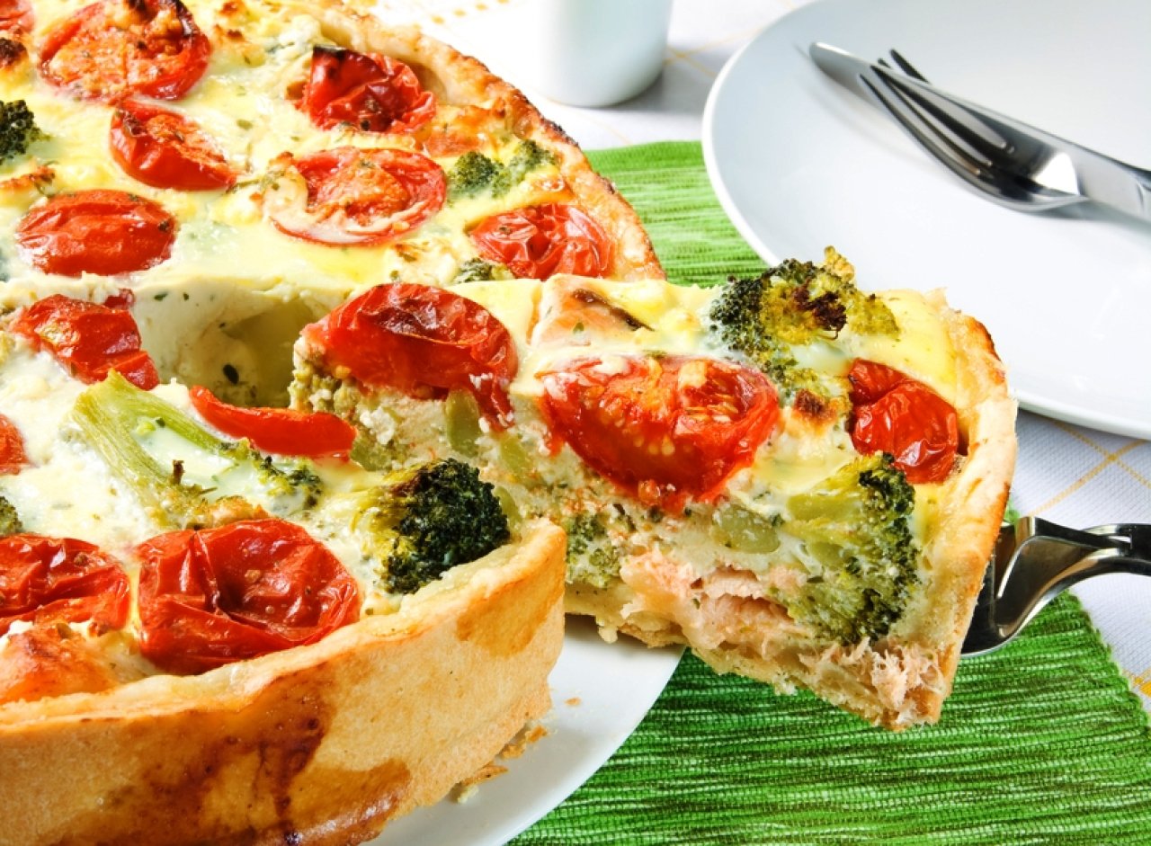 Киш - закусочный французский пирог Киш - закусочный французский пирог